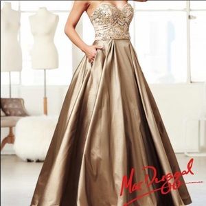 Macduggal